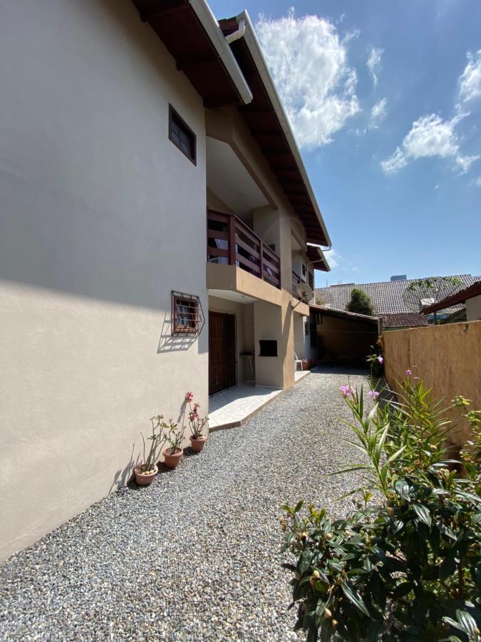 Apartamentos Vo Lela Bombinhas Exterior photo